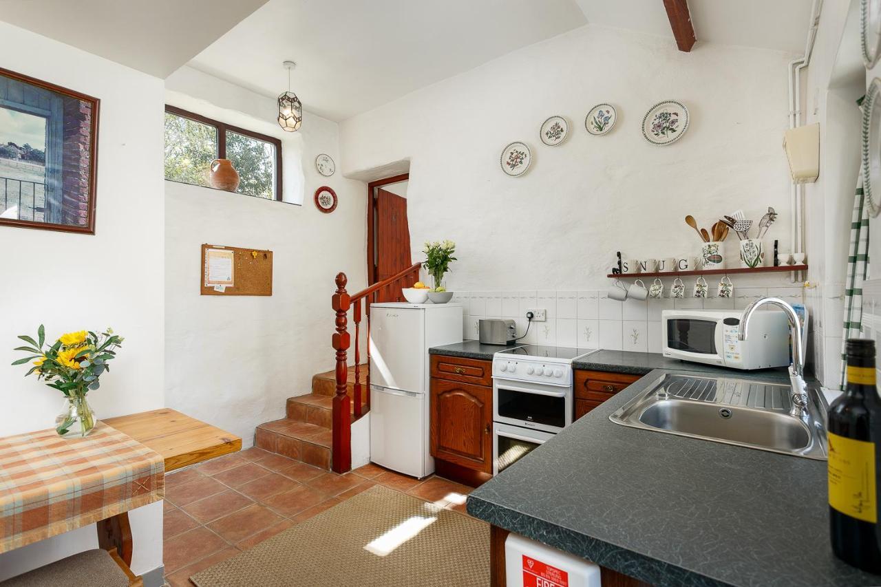 The Snug At Cornish Barn Holidays Truro Buitenkant foto